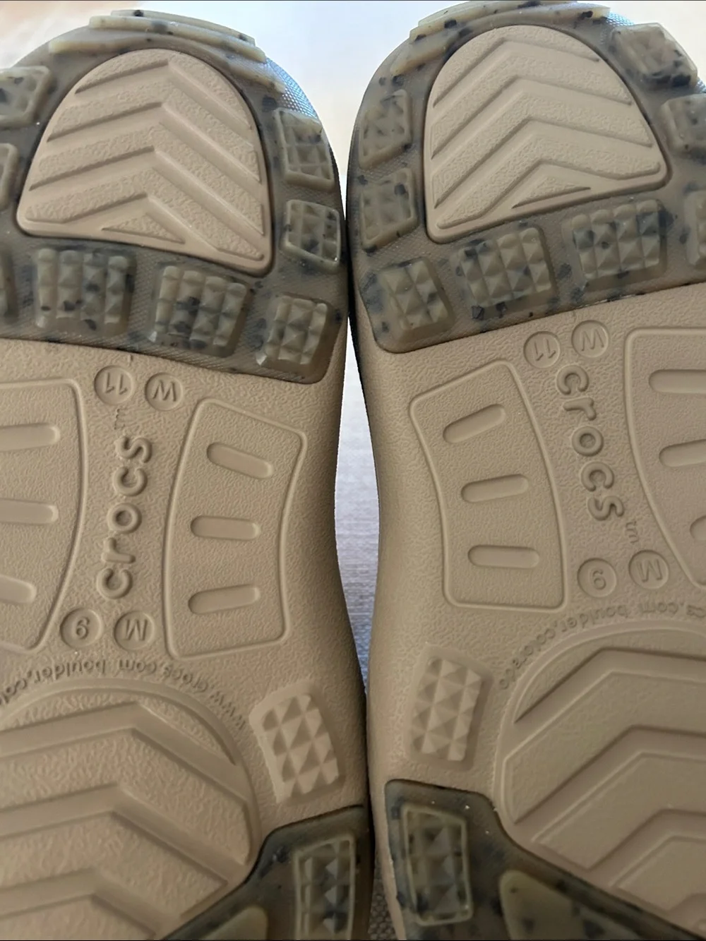 CROCS Gender Inclusive Quick Trail Low Shoe, Khaki, Size W11/M9, NWOT